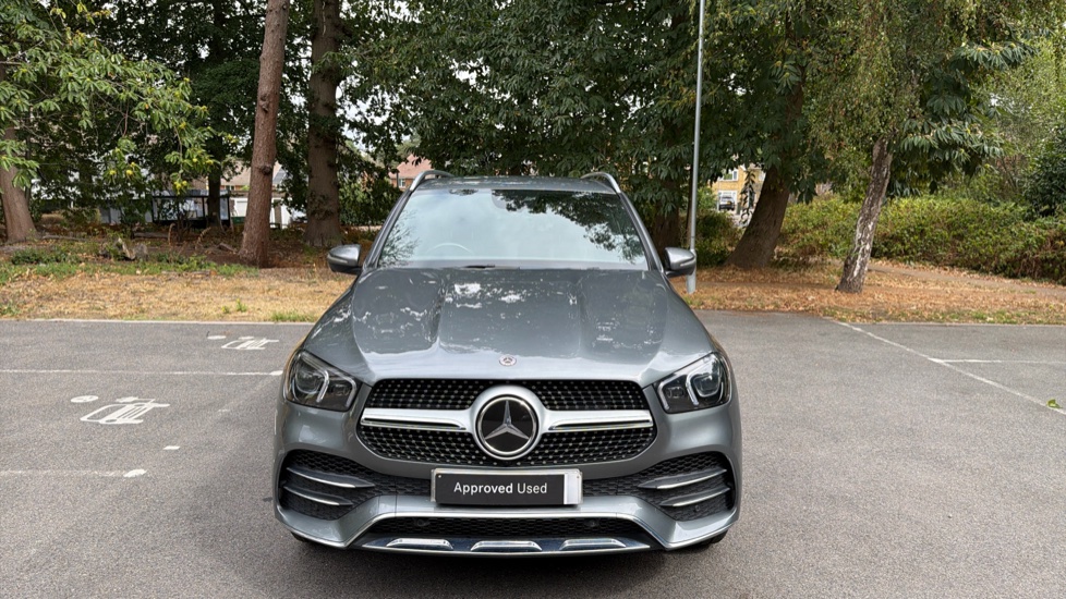 Mercedes-Benz GLE 300d 4Matic AMG Line Premium 5dr 9G-Tronic Diesel Estate - Image 8