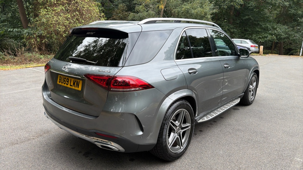Mercedes-Benz GLE 300d 4Matic AMG Line Premium 5dr 9G-Tronic Diesel Estate - Image 45