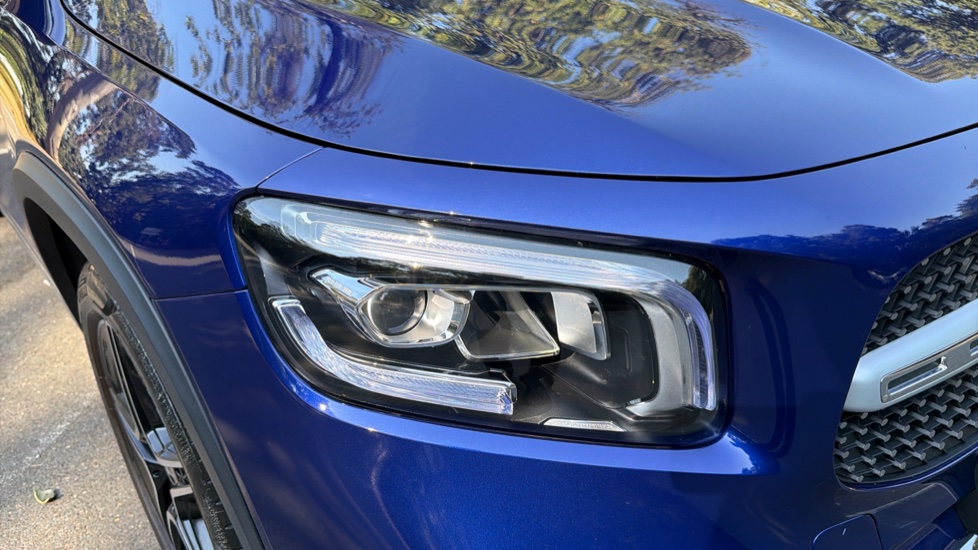 Mercedes-Benz GLB 200 AMG Line Executive 5dr 7G-Tronic Petrol Estate - Image 23