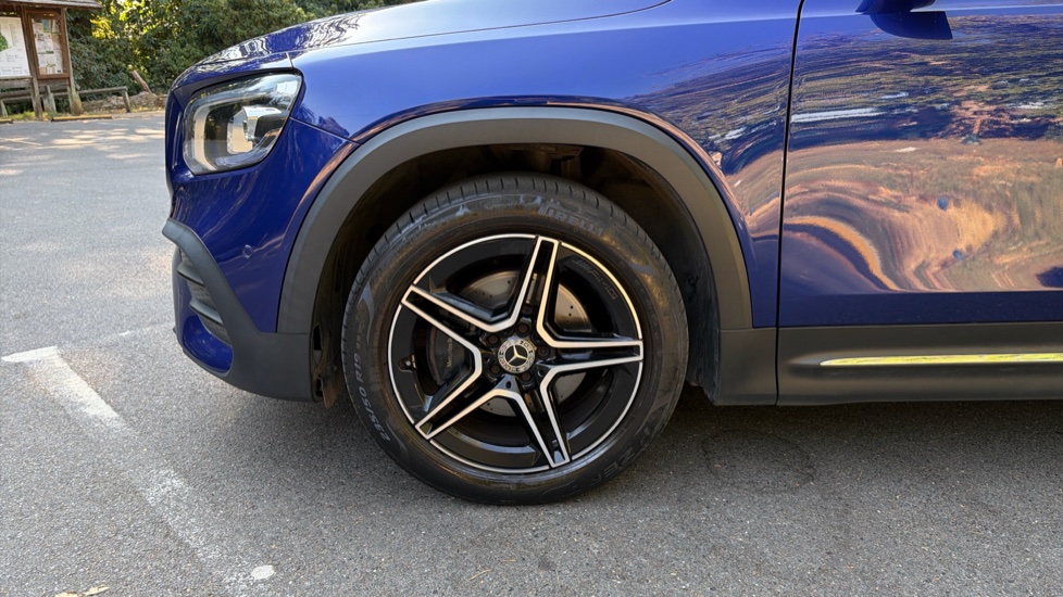 Mercedes-Benz GLB 200 AMG Line Executive 5dr 7G-Tronic Petrol Estate - Image 28