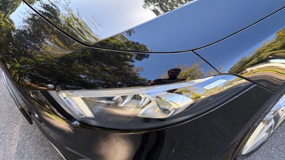 Mercedes-Benz A-Class A220d AMG Line 4dr Auto Diesel Saloon - Image 24
