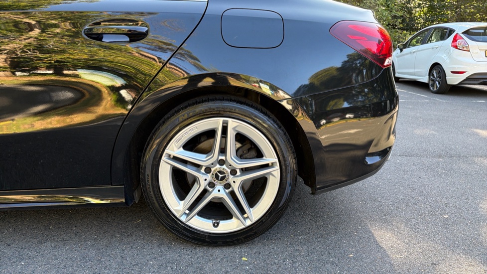 Mercedes-Benz A-Class A220d AMG Line 4dr Auto Diesel Saloon - Image 31