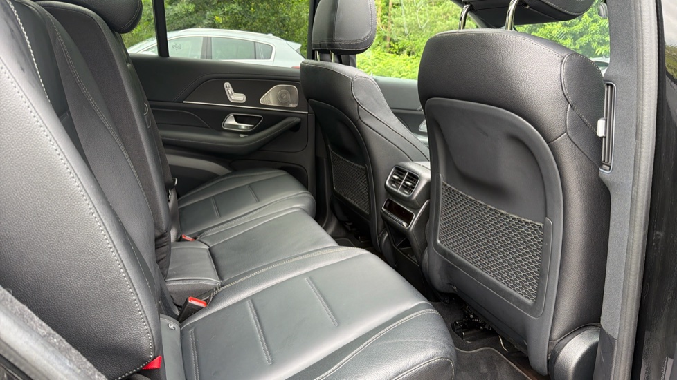 Mercedes-Benz GLE 450 4Matic AMG Line Prem + 5dr 9G-Tron [7 St] Petrol Estate - Image 16