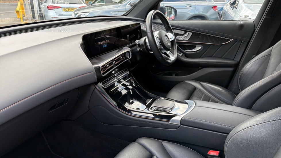 Mercedes-Benz EQC 400 300kW AMG Line Premium Plus 80kWh 5dr Auto Electric Estate - Image 9