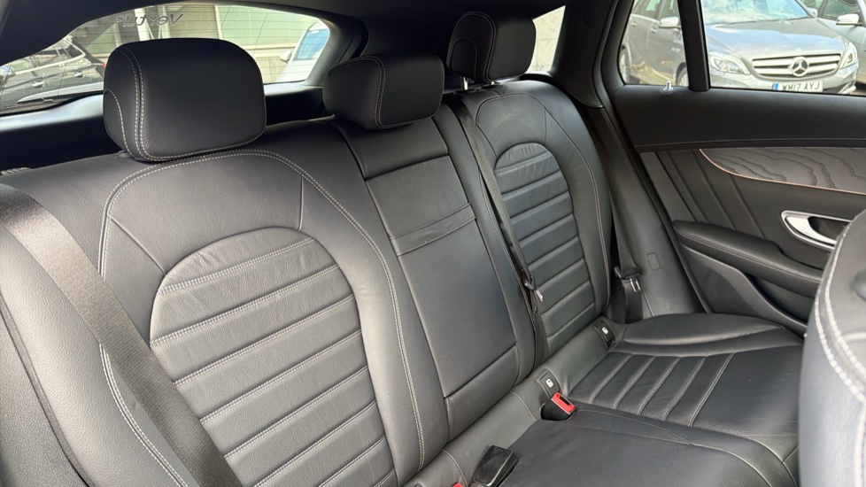 Mercedes-Benz EQC 400 300kW AMG Line Premium Plus 80kWh 5dr Auto Electric Estate - Image 16
