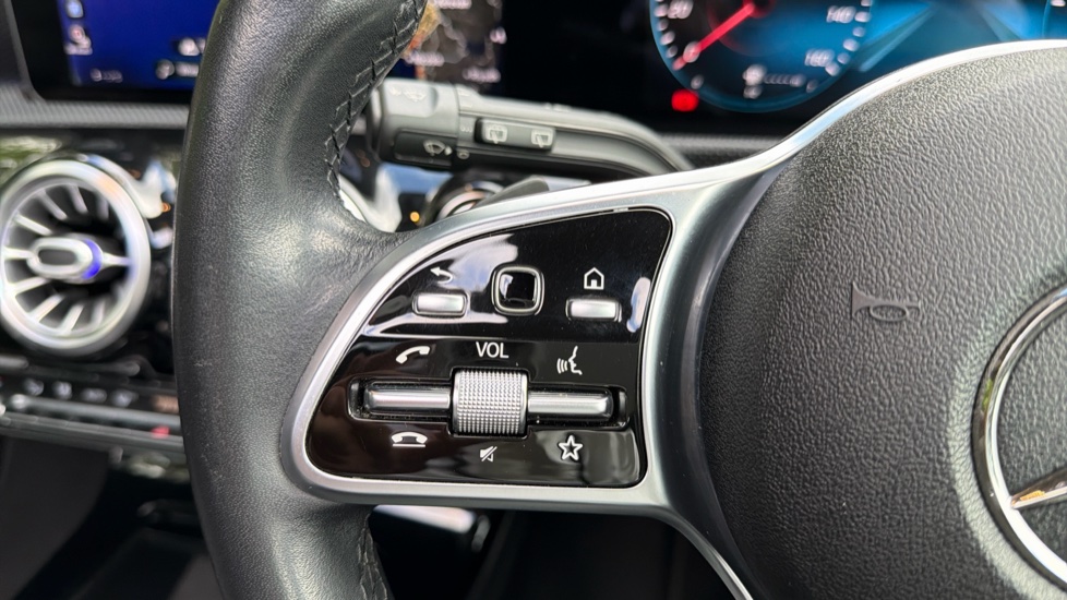 Mercedes-Benz A-Class A180d Sport Premium Plus 5dr Auto Diesel Hatchback - Image 35