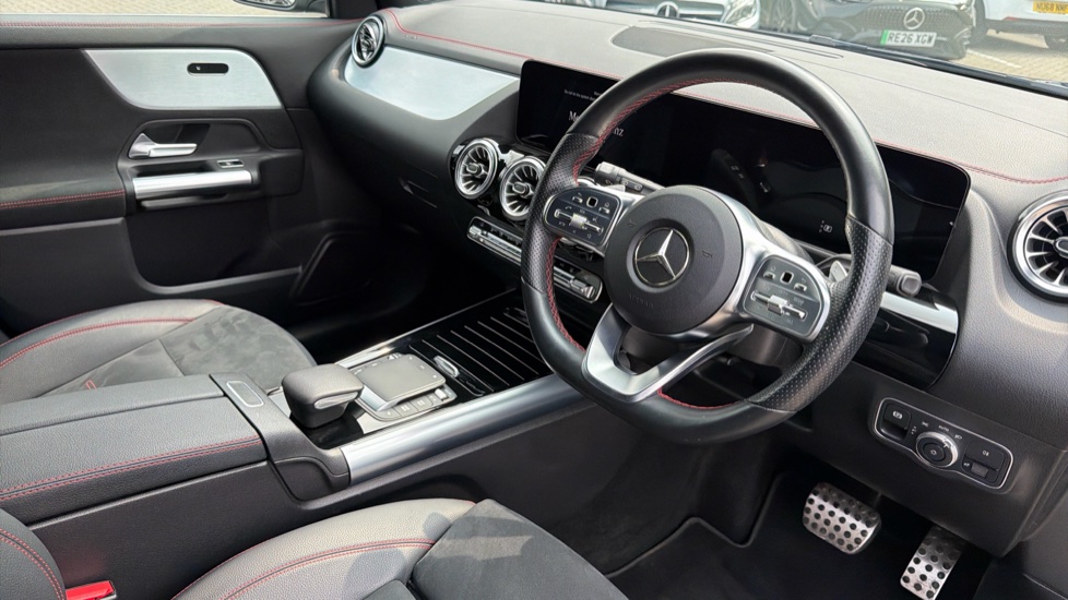 Mercedes-Benz Eqa 300 4Matic 168kW AMG Line 66.5kWh 5dr Auto Electric Hatchback - Image 11