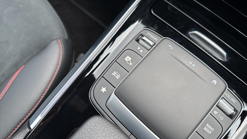 Mercedes-Benz Eqa 300 4Matic 168kW AMG Line 66.5kWh 5dr Auto Electric Hatchback - Image 13