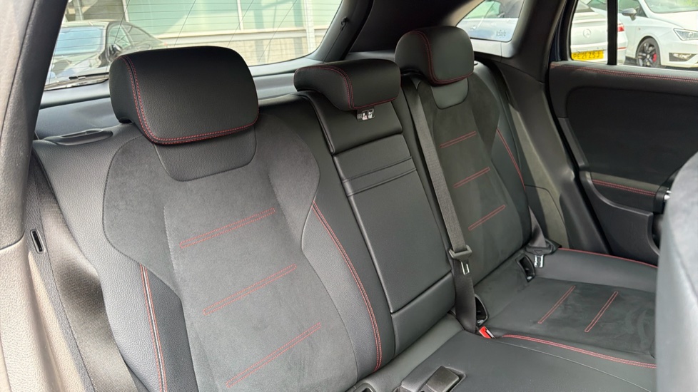 Mercedes-Benz Eqa 300 4Matic 168kW AMG Line 66.5kWh 5dr Auto Electric Hatchback - Image 16
