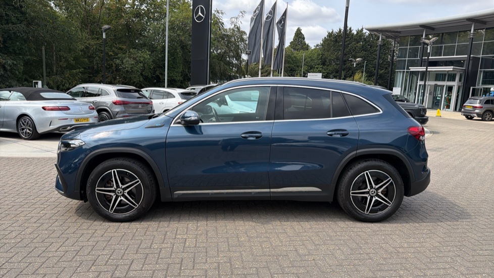 Mercedes-Benz Eqa 300 4Matic 168kW AMG Line 66.5kWh 5dr Auto Electric Hatchback - Image 31