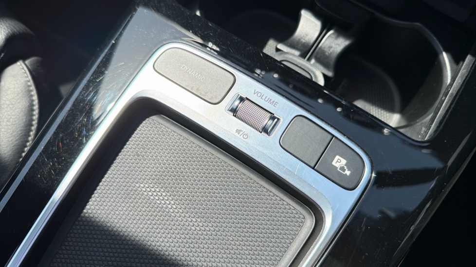 Mercedes-Benz CLA 180 AMG Line Premium Plus 4dr Tip Auto Petrol Saloon - Image 39