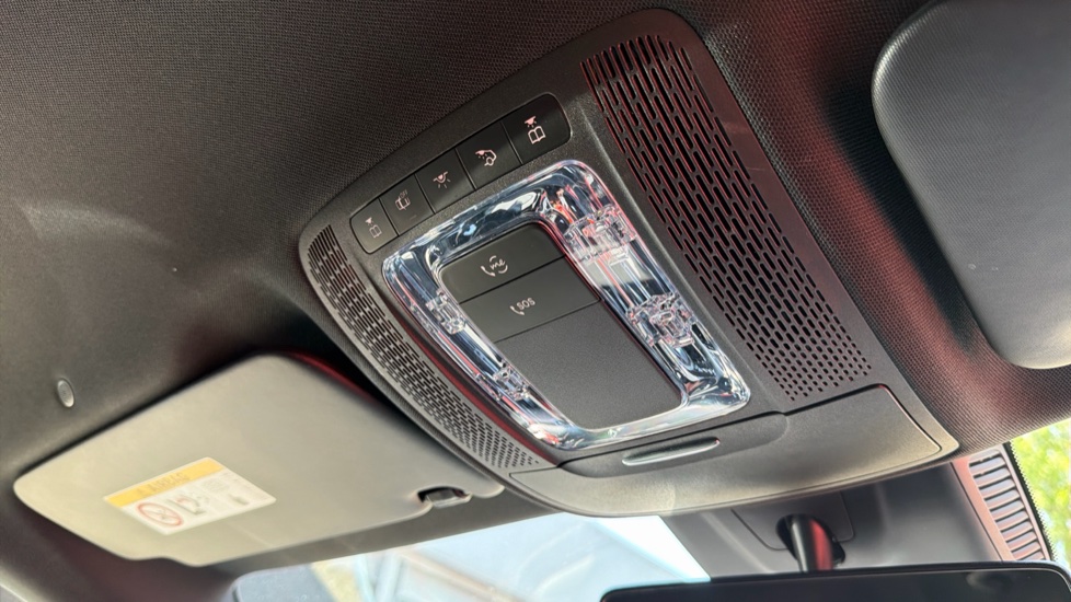 Mercedes-Benz B-Class B200d AMG Line Executive 5dr Auto Diesel Hatchback - Image 19