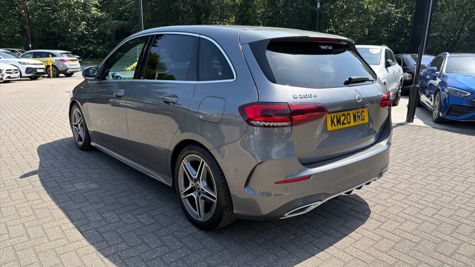 Mercedes-Benz B-Class B200d AMG Line Executive 5dr Auto Diesel Hatchback - Image 34