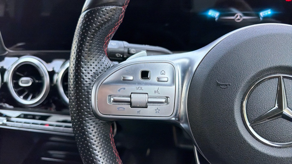 Mercedes-Benz B-Class B200d AMG Line Executive 5dr Auto Diesel Hatchback - Image 37