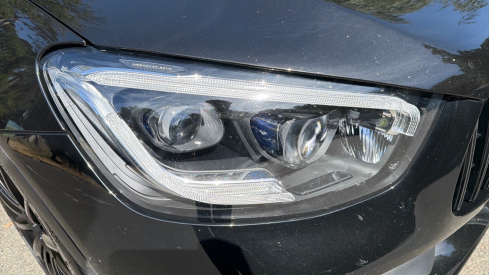 Mercedes-Benz GLC 300d 4Matic AMG Line Premium 5dr 9G-Tronic Diesel Estate - Image 21