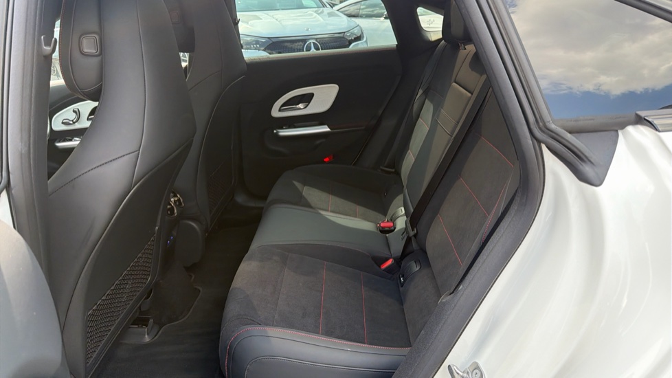 Mercedes-Benz CLA 250+ 200kW EQ AMG Line Prem Ed 85kWh 4dr Auto Electric Saloon - Image 34