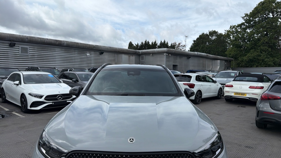 Mercedes-Benz GLC 300e 4Matic AMG Line Prem Plus 5dr 9G-Tronic Estate - Image 8