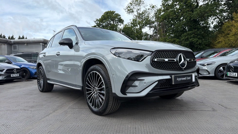 Mercedes-Benz GLC 300e 4Matic AMG Line Prem Plus 5dr 9G-Tronic Estate - Image 22