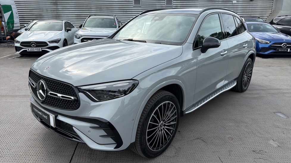 Mercedes-Benz GLC 300e 4Matic AMG Line Prem Plus 5dr 9G-Tronic Estate - Image 26