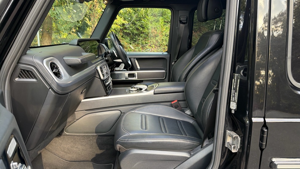 Mercedes-Benz G-Class G350d AMG Line Premium 5dr 9G-Tronic Diesel Station Wagon - Image 31