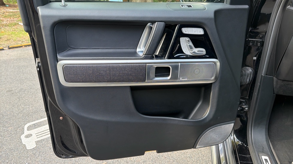 Mercedes-Benz G-Class G350d AMG Line Premium 5dr 9G-Tronic Diesel Station Wagon - Image 33