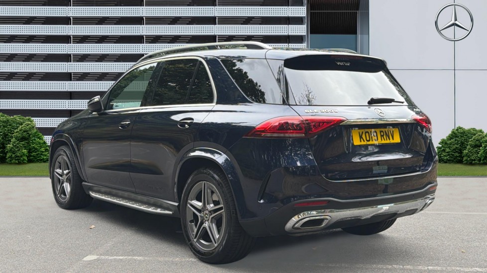 Mercedes-Benz GLE 300d 4Matic AMG Line 5dr 9G-Tronic Diesel Estate - Image 2
