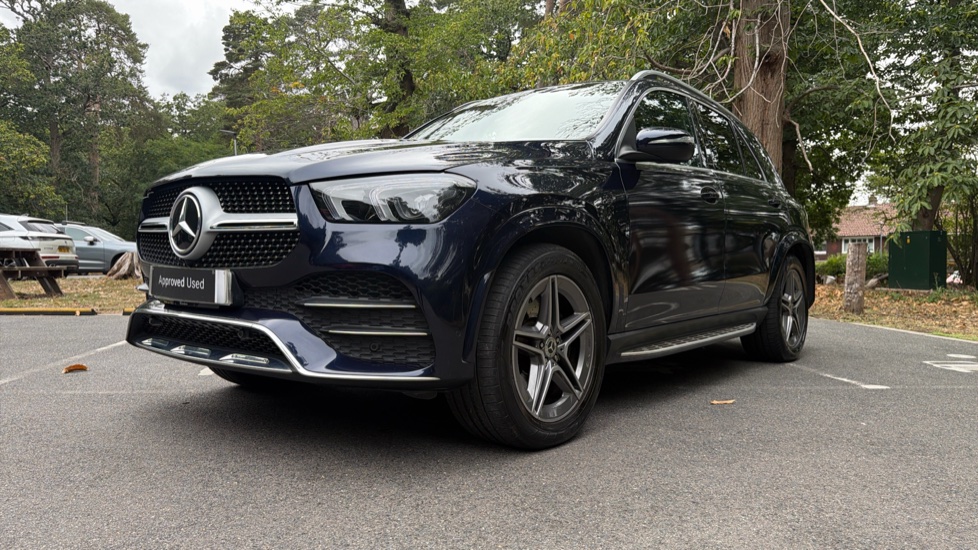 Mercedes-Benz GLE 300d 4Matic AMG Line 5dr 9G-Tronic Diesel Estate - Image 26
