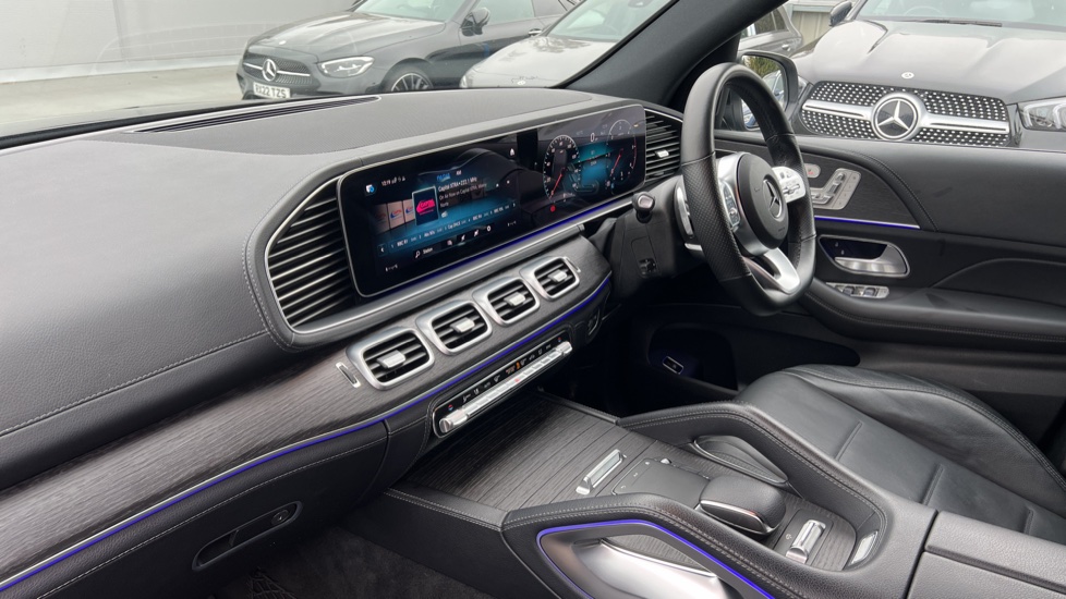 Mercedes-Benz GLE 350d 4Matic AMG Line Prem 5dr 9G-Tronic [7 St] Diesel Estate - Image 9