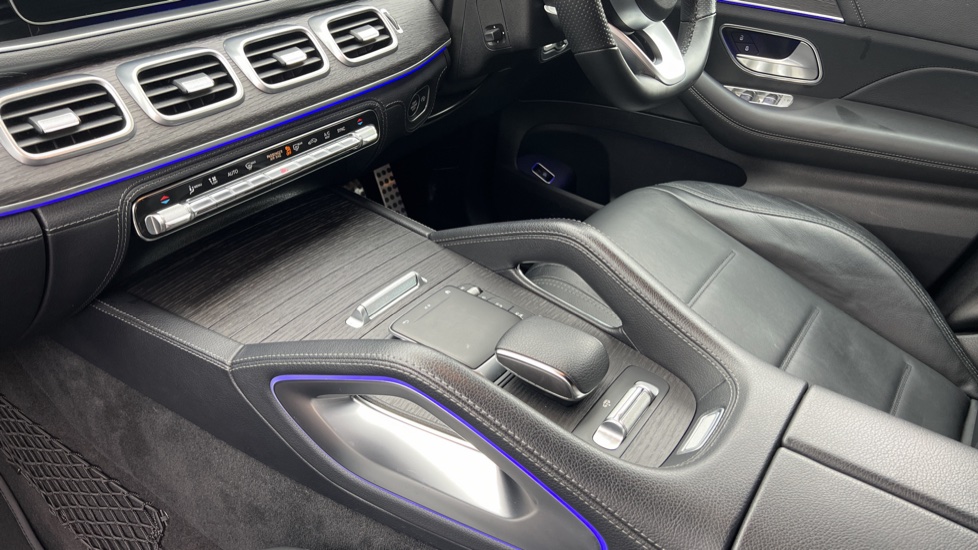 Mercedes-Benz GLE 350d 4Matic AMG Line Prem 5dr 9G-Tronic [7 St] Diesel Estate - Image 13