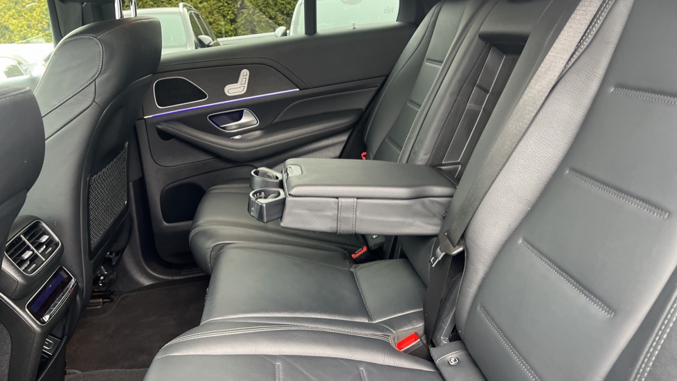 Mercedes-Benz GLE 350d 4Matic AMG Line Prem 5dr 9G-Tronic [7 St] Diesel Estate - Image 32