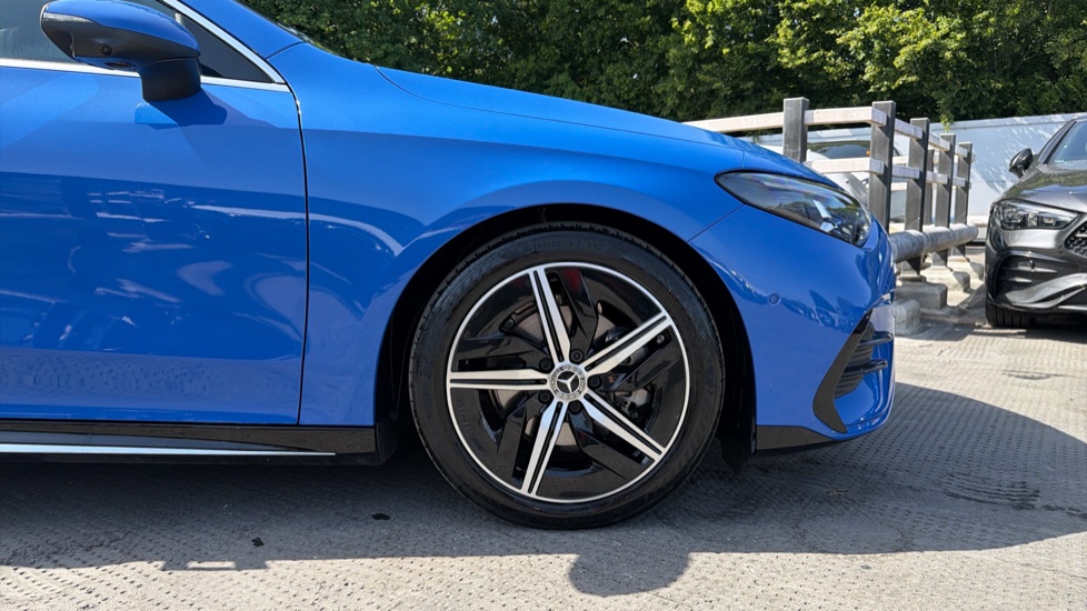 Mercedes-Benz CLA 180 AMG Line Executive 4dr Auto Petrol Saloon - Image 7
