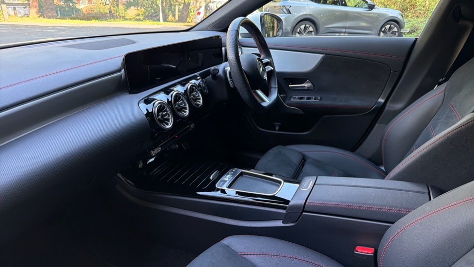 Mercedes-Benz CLA 200 AMG Line Executive 5dr Tip Auto Petrol Estate - Image 9