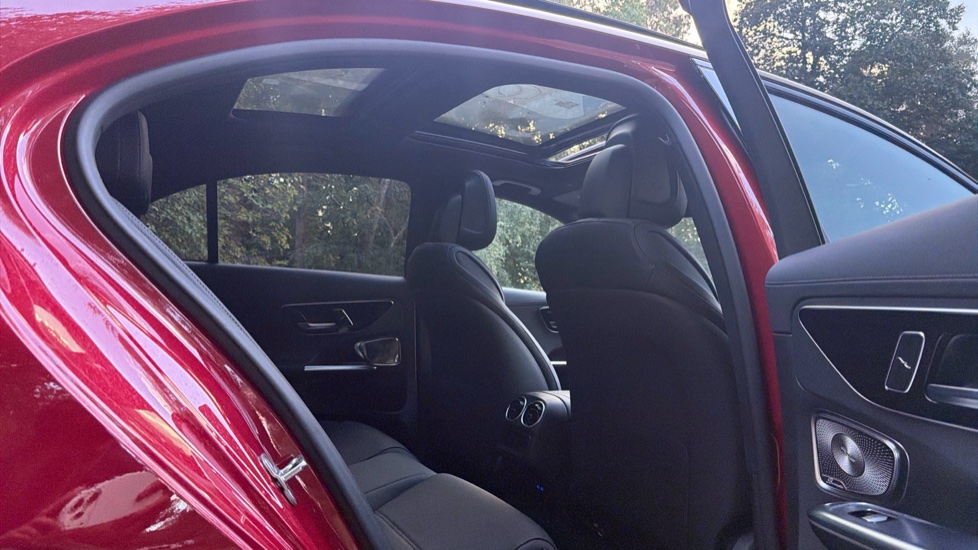 Mercedes-Benz C-Class C200 AMG Line Premium Plus 4dr 9G-Tronic Petrol Saloon - Image 20