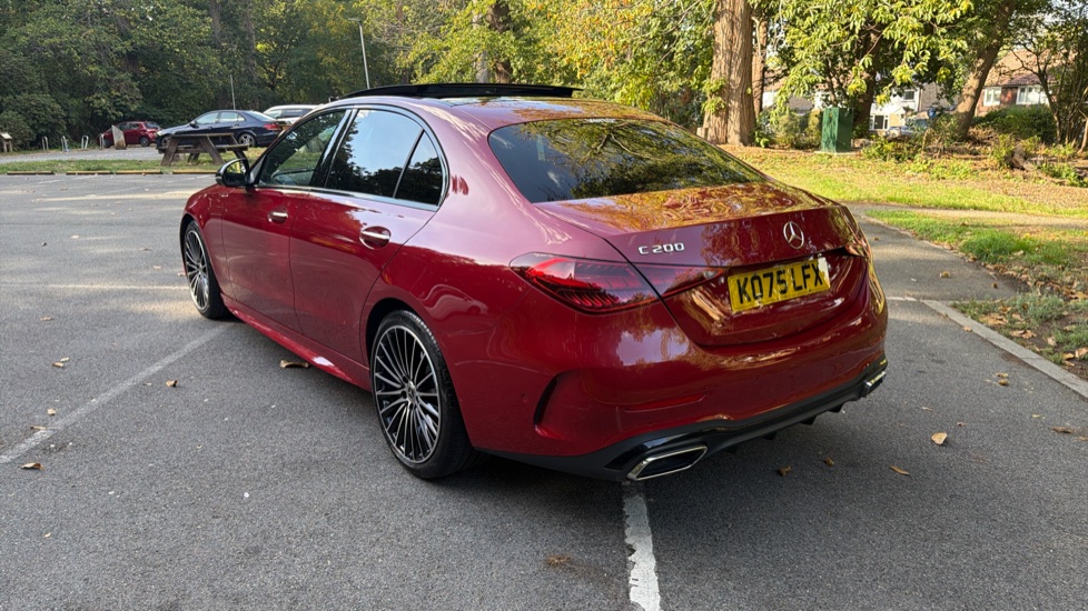 Mercedes-Benz C-Class C200 AMG Line Premium Plus 4dr 9G-Tronic Petrol Saloon - Image 21
