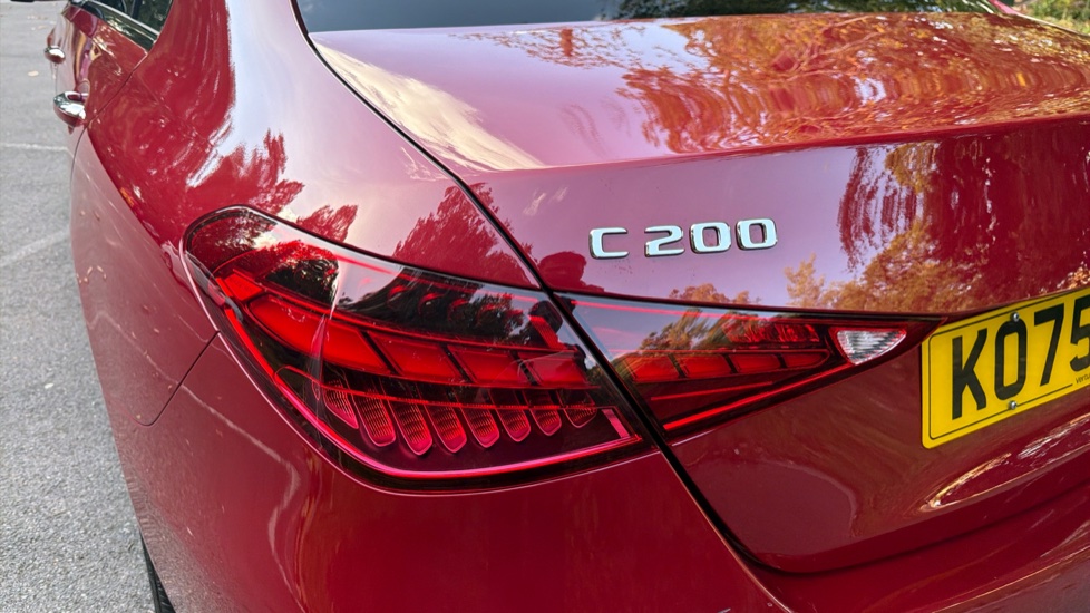 Mercedes-Benz C-Class C200 AMG Line Premium Plus 4dr 9G-Tronic Petrol Saloon - Image 23