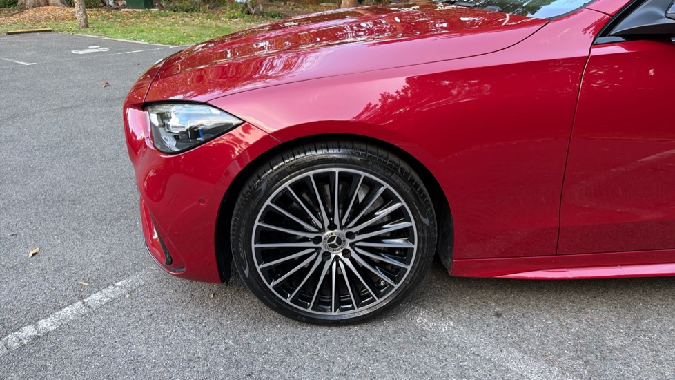 Mercedes-Benz C-Class C200 AMG Line Premium Plus 4dr 9G-Tronic Petrol Saloon - Image 35