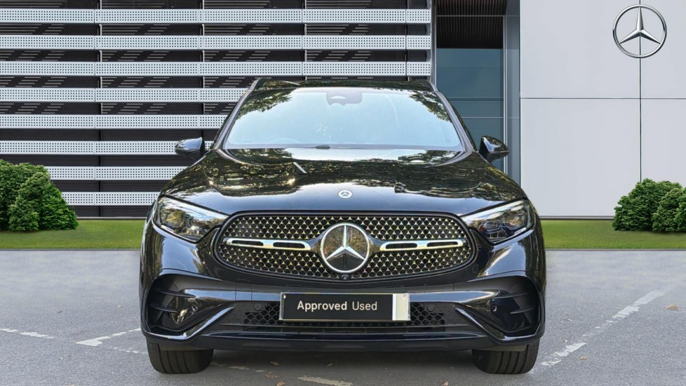 Mercedes-Benz GLC 300d 4Matic AMG Line Premium + 5dr 9G-Tronic Diesel Estate - Image 3