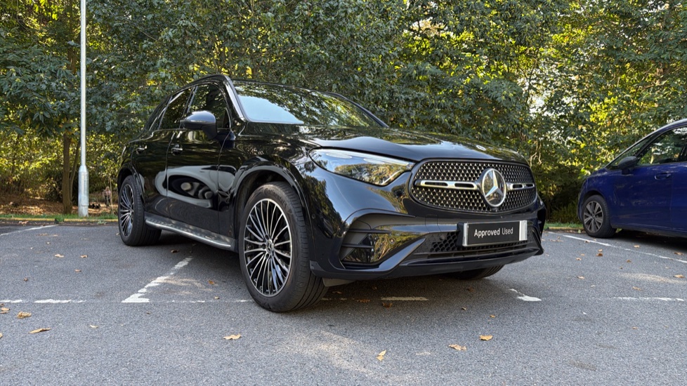Mercedes-Benz GLC 300d 4Matic AMG Line Premium + 5dr 9G-Tronic Diesel Estate - Image 22