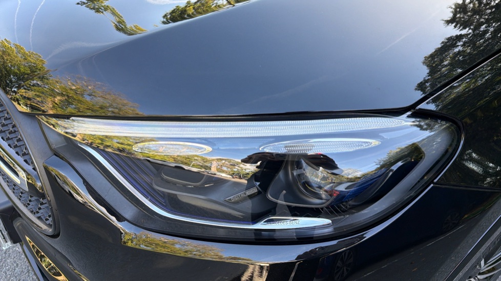 Mercedes-Benz GLC 300d 4Matic AMG Line Premium + 5dr 9G-Tronic Diesel Estate - Image 26