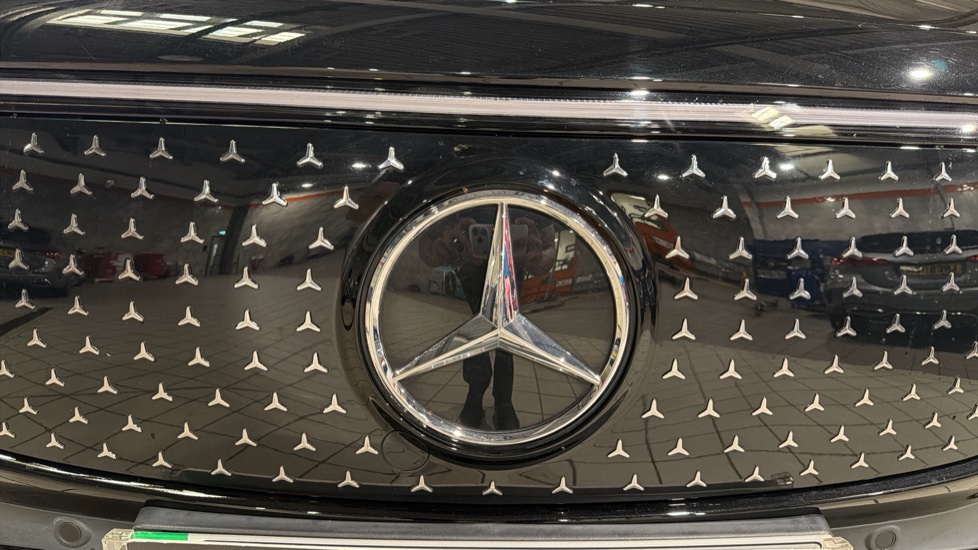 Mercedes-Benz Eqa 250+ 140kW AMG Line Executive 70.5kWh 5dr Auto Electric Hatchback - Image 8