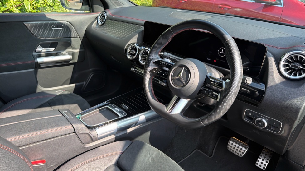 Mercedes-Benz Eqa 250+ 140kW AMG Line Executive 70.5kWh 5dr Auto Electric Hatchback - Image 11