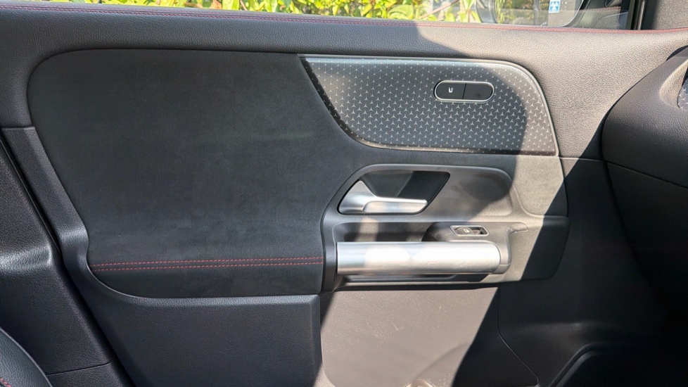Mercedes-Benz Eqa 250+ 140kW AMG Line Executive 70.5kWh 5dr Auto Electric Hatchback - Image 34