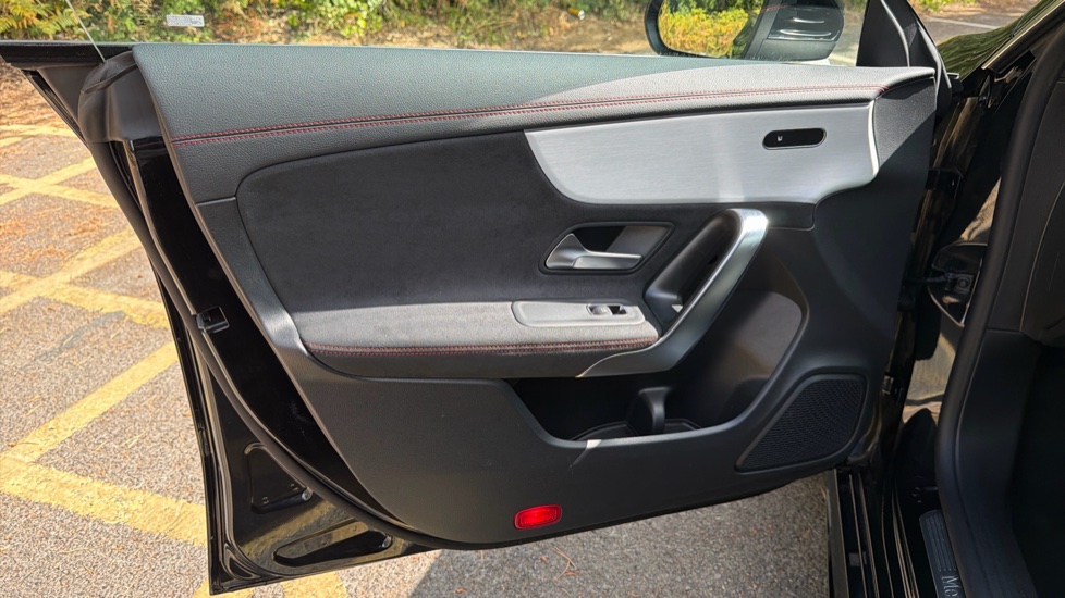 Mercedes-Benz CLA 180 AMG Line Executive 5dr Tip Auto Petrol Estate - Image 28