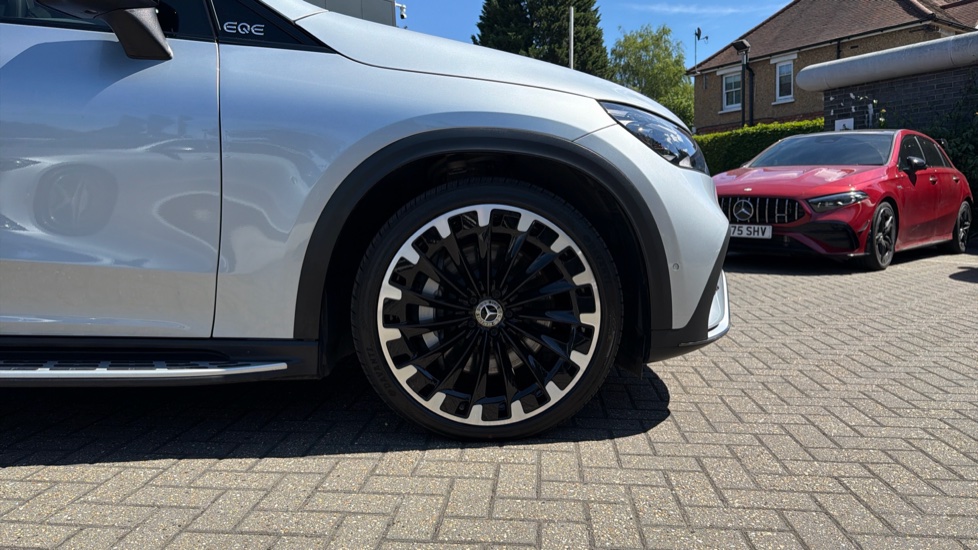 Mercedes-Benz Eqe 350 4M 215kW AMG Line Night Ed Prem+ 91kWh 5dr At Electric Estate - Image 7