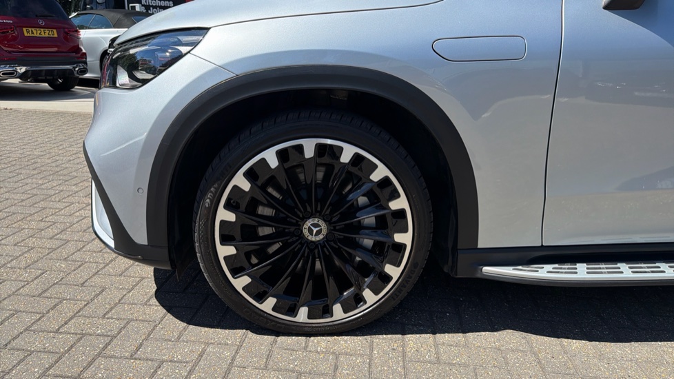 Mercedes-Benz Eqe 350 4M 215kW AMG Line Night Ed Prem+ 91kWh 5dr At Electric Estate - Image 26