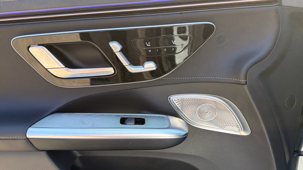 Mercedes-Benz Eqe 350 4M 215kW AMG Line Night Ed Prem+ 91kWh 5dr At Electric Estate - Image 36