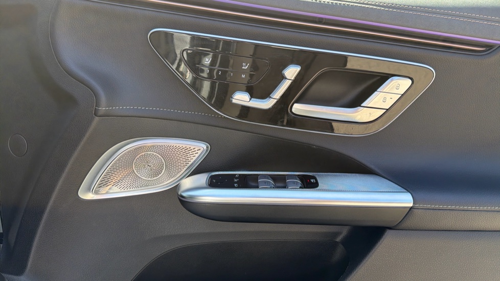 Mercedes-Benz Eqe 350 4M 215kW AMG Line Night Ed Prem+ 91kWh 5dr At Electric Estate - Image 42