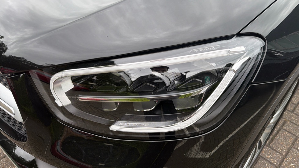 Mercedes-Benz GLC Coupe GLC 300d 4Matic AMG Line Premium 5dr 9G-Tronic Diesel Estate - Image 27
