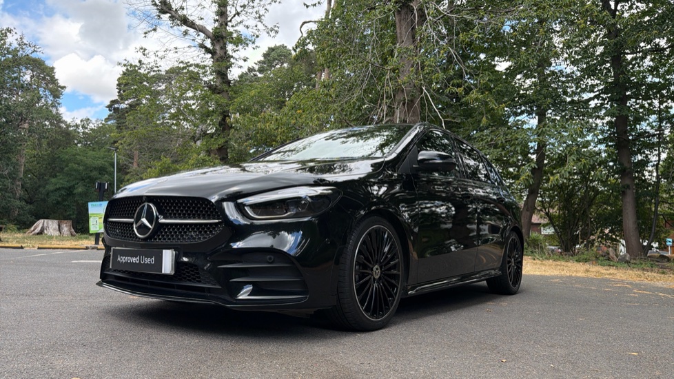 Mercedes-Benz B-Class B200 AMG Line Premium Plus 5dr Auto Petrol Hatchback - Image 26