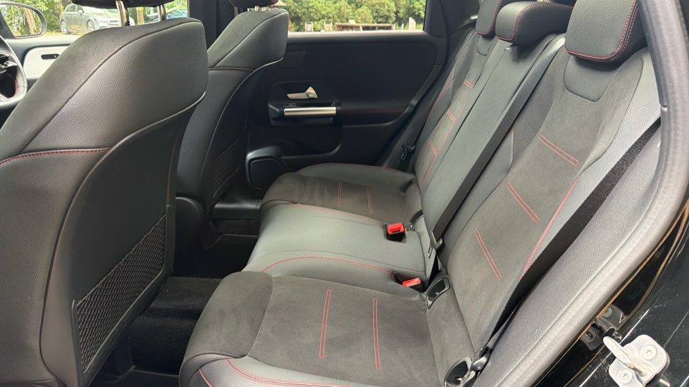 Mercedes-Benz B-Class B200 AMG Line Premium Plus 5dr Auto Petrol Hatchback - Image 34